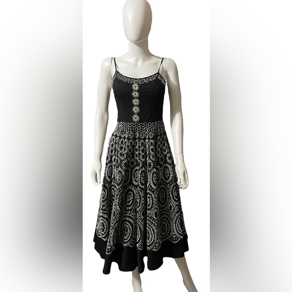 Sue Wong Vintage embroidered cotton sleeveless dress! - 2007 Fashion Show. RARE! - Picture 4 of 15